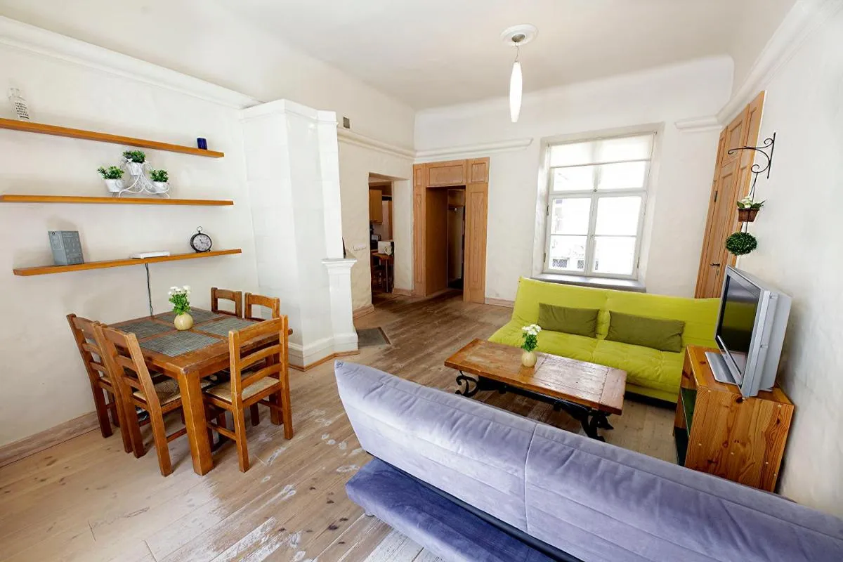 Image 3 of AirHome – Cozy Apartment