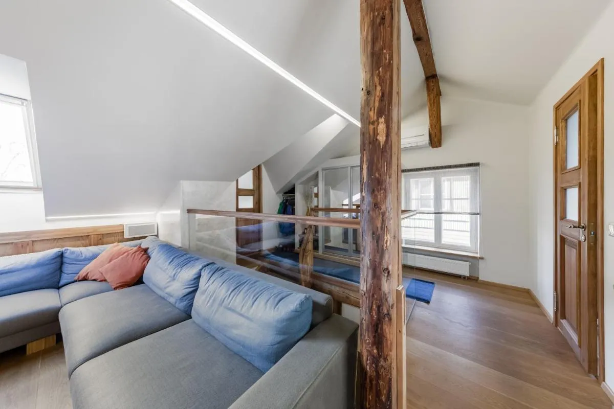 Image 1 of AirHome – Owl’s Nest
