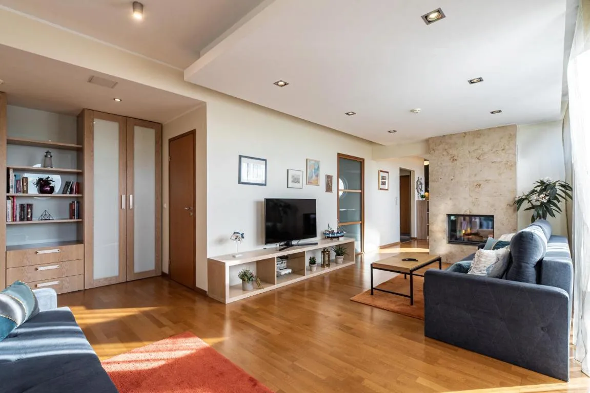 Image of AirHome – The Admiral House