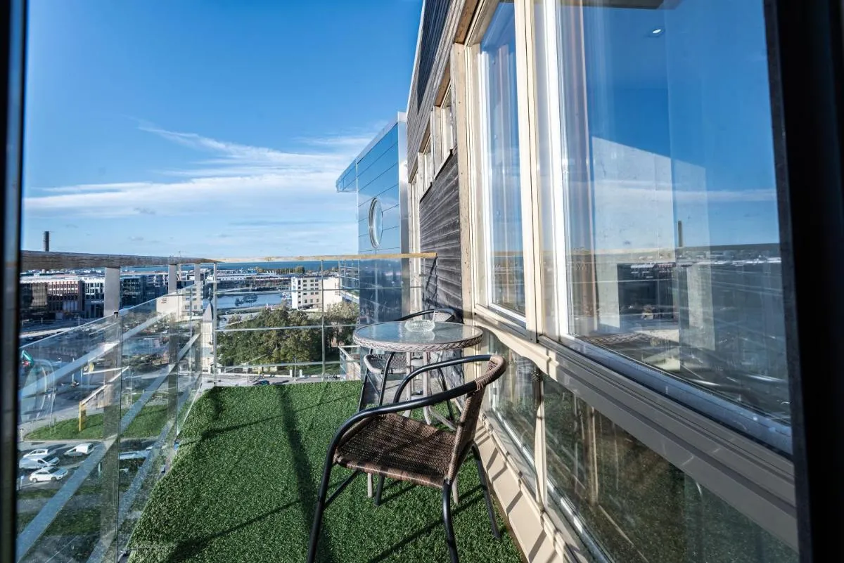 Image 5 of AirHome – The Admiral House