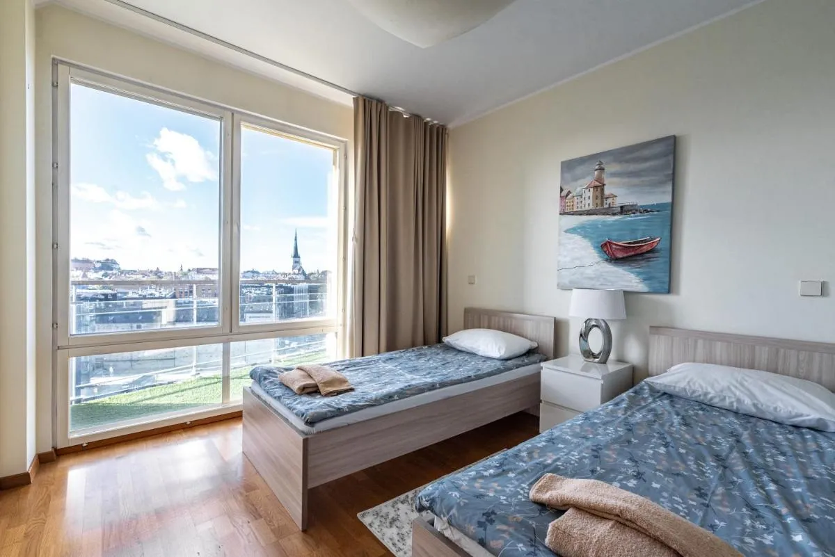 Image 1 of AirHome – The Admiral House