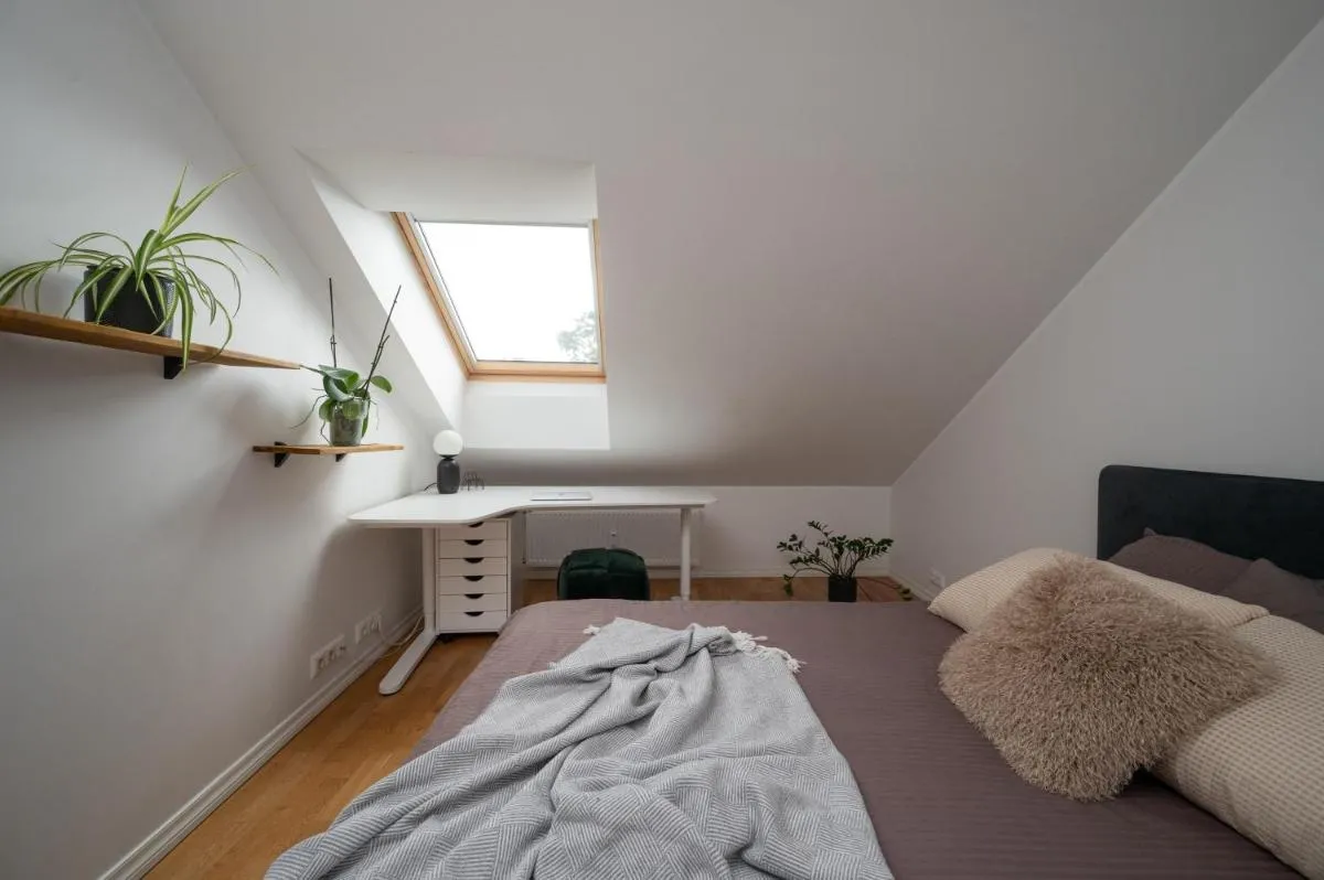 Image 6 of Central & Cozy Rooftop Flat