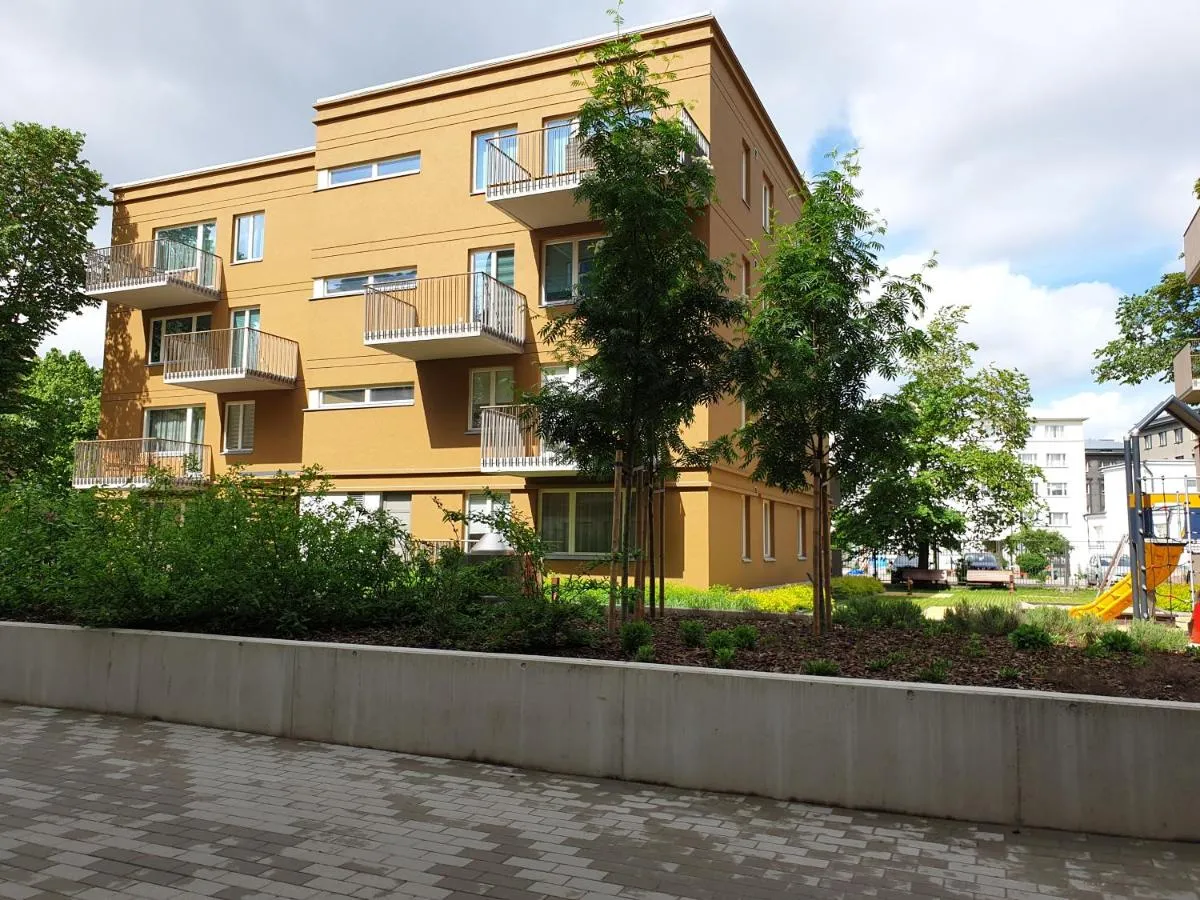 Image 5 of City Center Bright Home