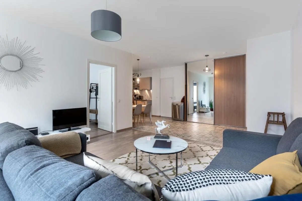 Image 4 of City center apartment with free parking and sauna