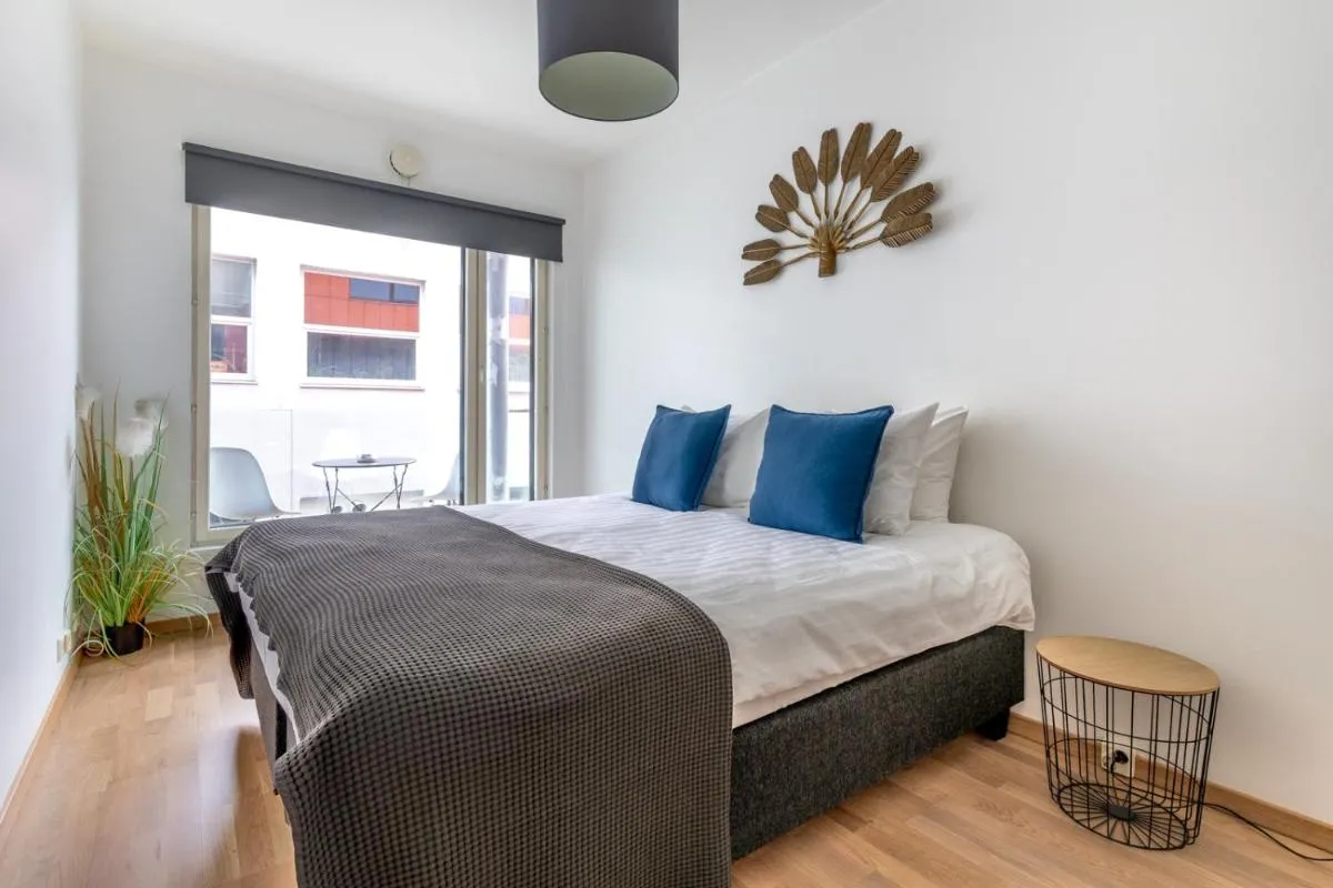 Image 1 of City center apartment with free parking and sauna