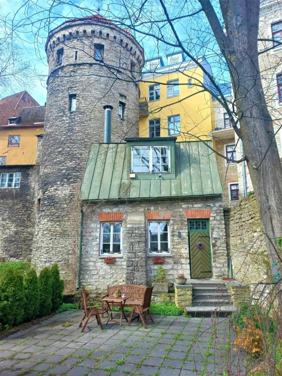 Image 3 of Cozy Old Town Historic House