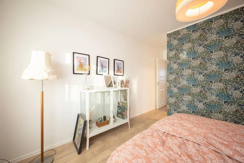 Image 1 of Cozy & artsy apartment, dedicated office room & walk-in closet!
