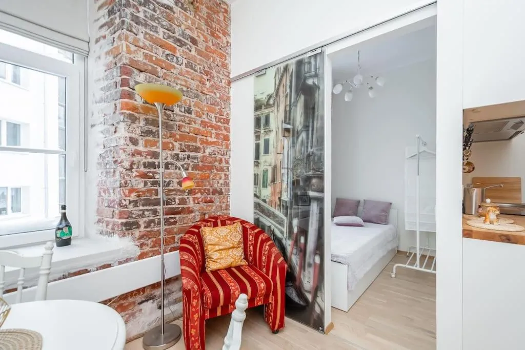 Image 2 of Cozy studio apartment