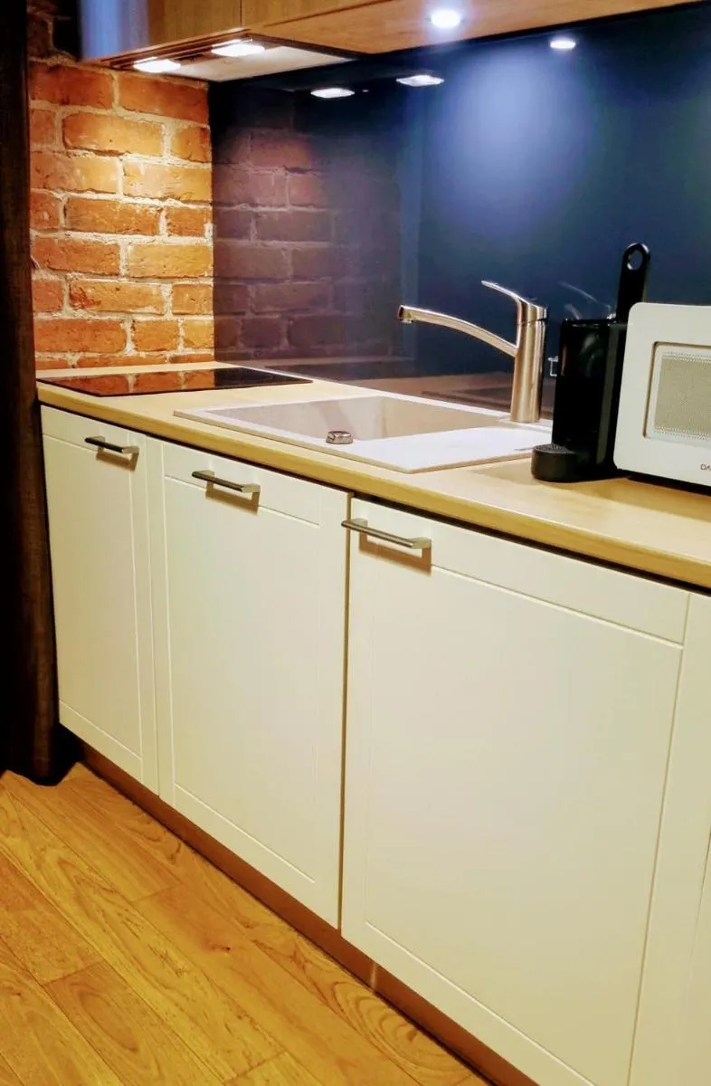 Image 5 of Cozy two-story Loft Apartments 6