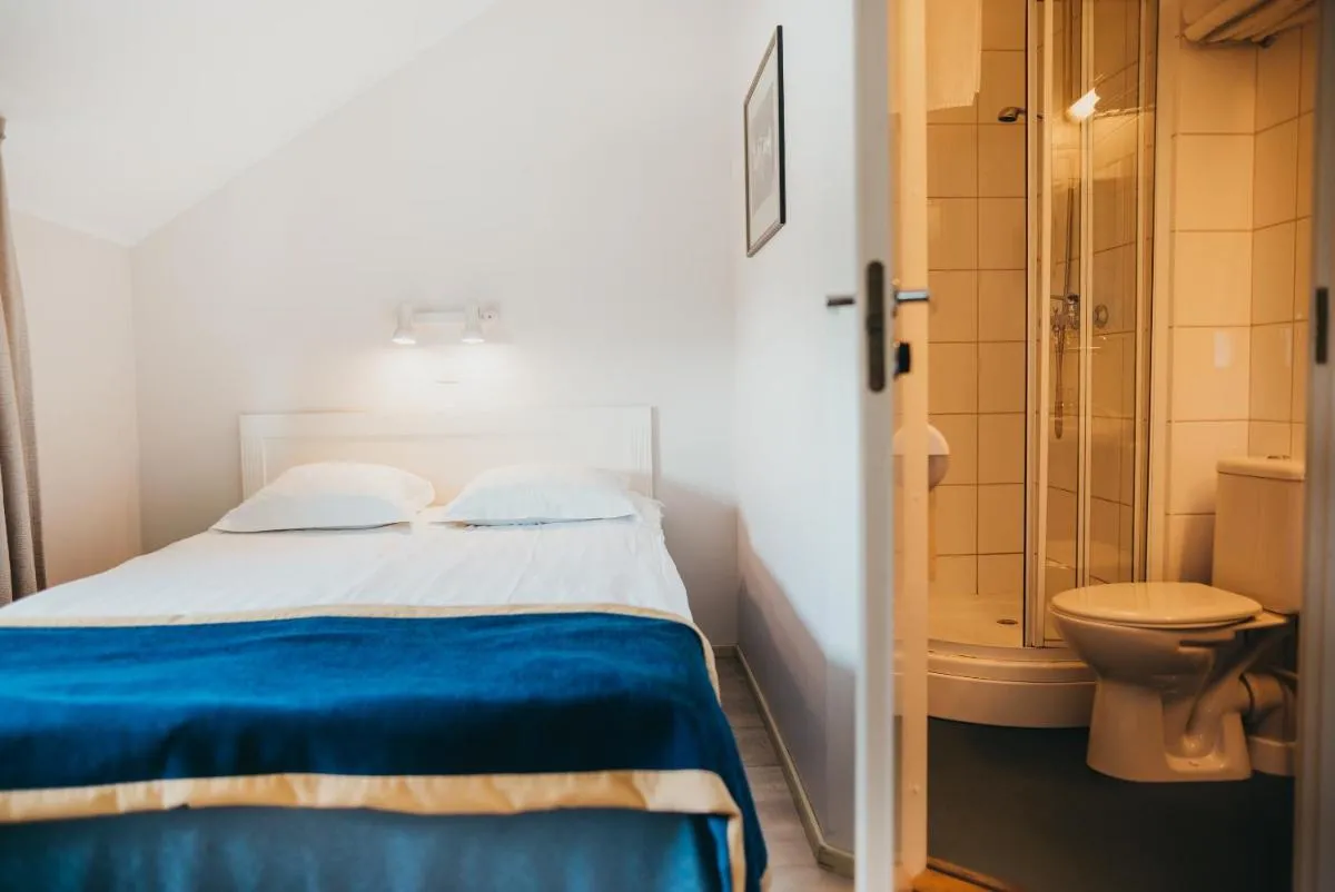 Image 1 of Economy Hotel
