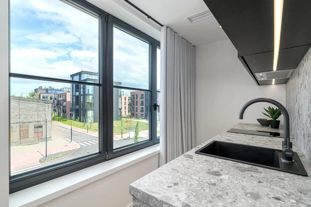 Image 5 of Great Volta studio apartment
