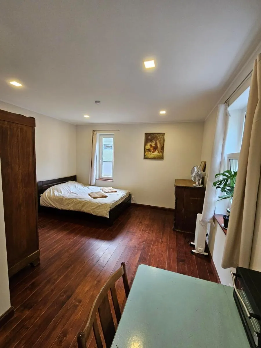 Image 3 of Heina’s studio apartment