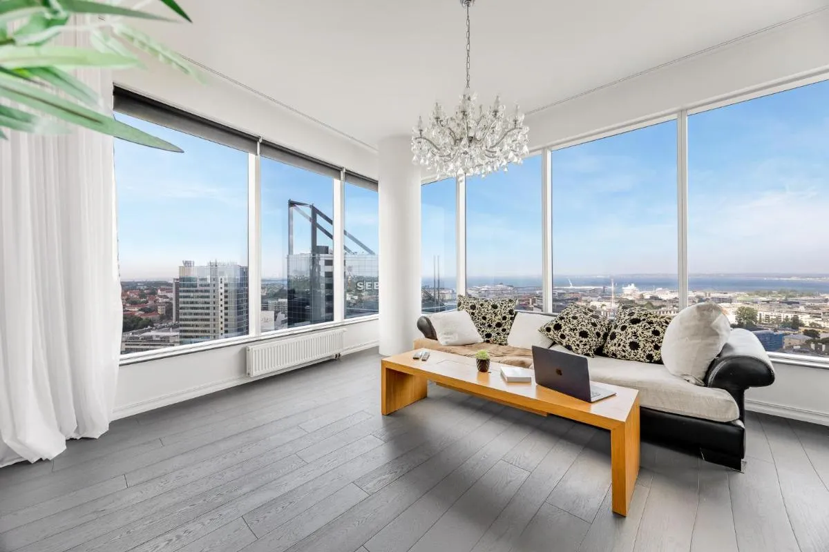 Image 4 of High-Rise Luxury Apartment With Amazing Panoram View in CityCentre