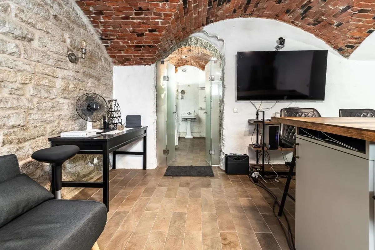 Image 4 of Historical & Modern Business Suite with Sauna @Kadriorg