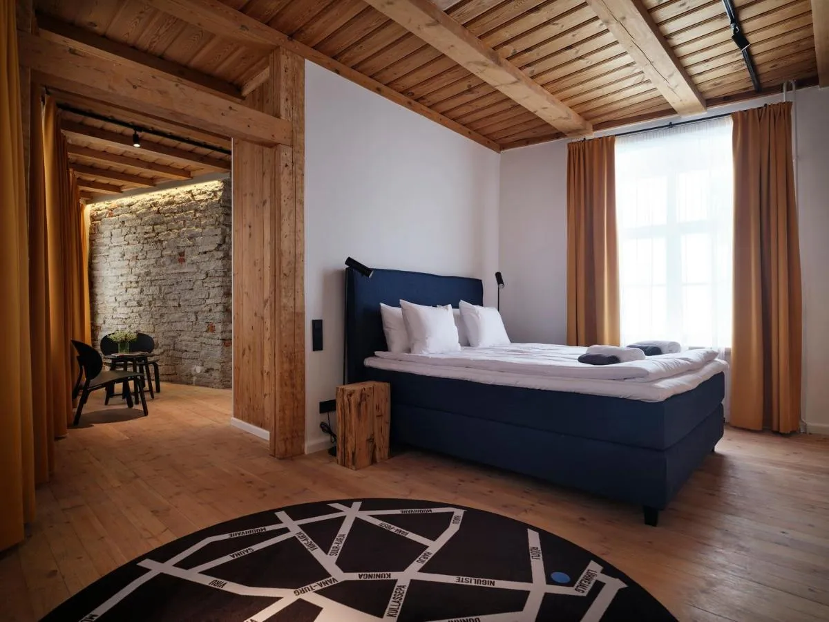 Image 1 of LJ5 – Old Town Rooms with Exclusive shared Roof Terrace
