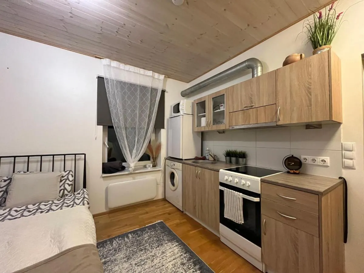 Image 3 of Laura comfy city studio Kappeli 8-2 apartment 29 near Tallinn bus station airport