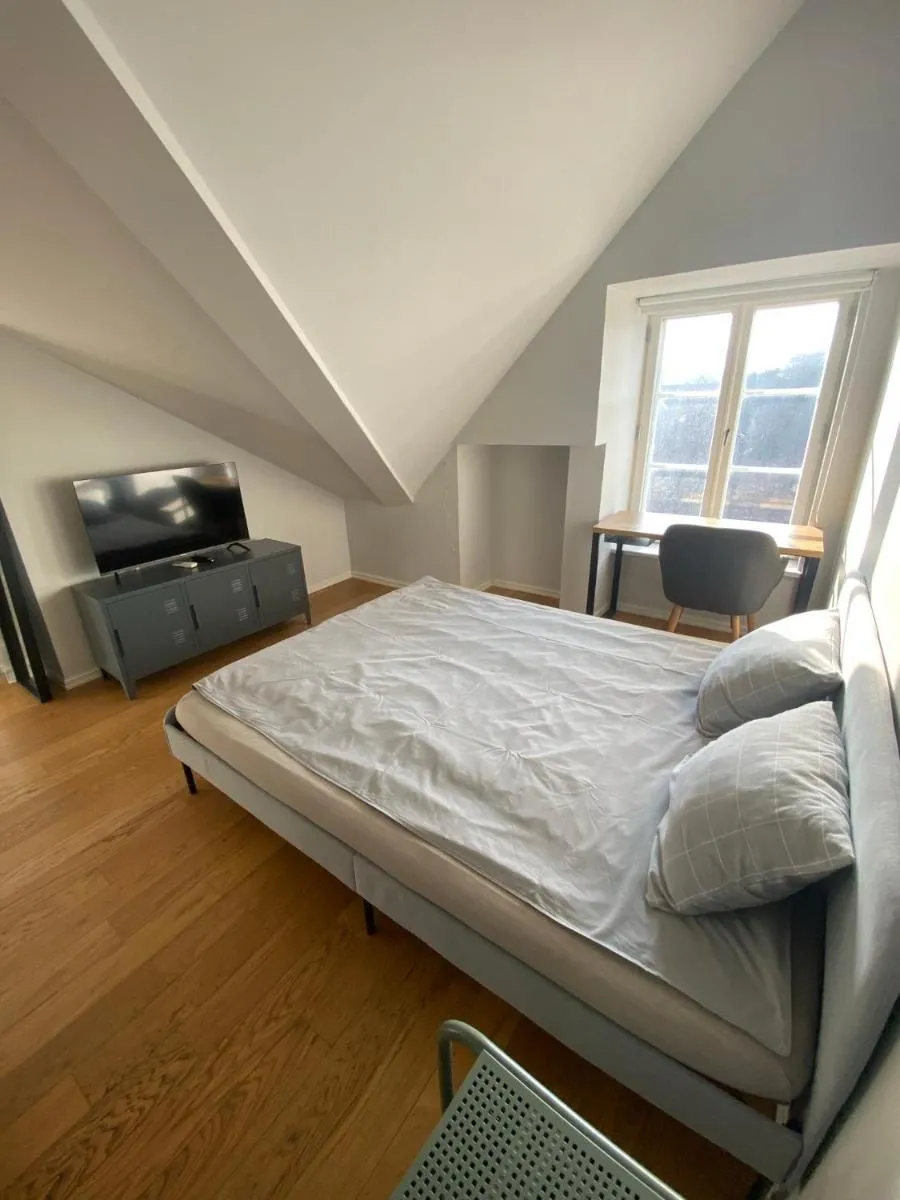 Image 3 of Lighthouse Apartments