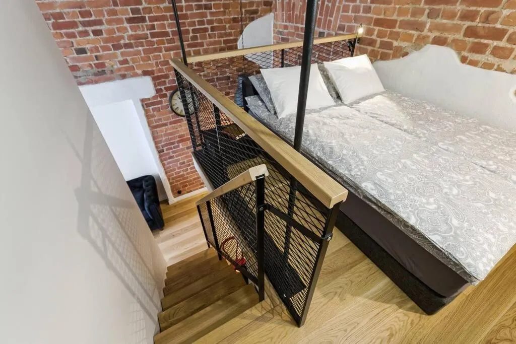 Image 1 of Loft Black and Red