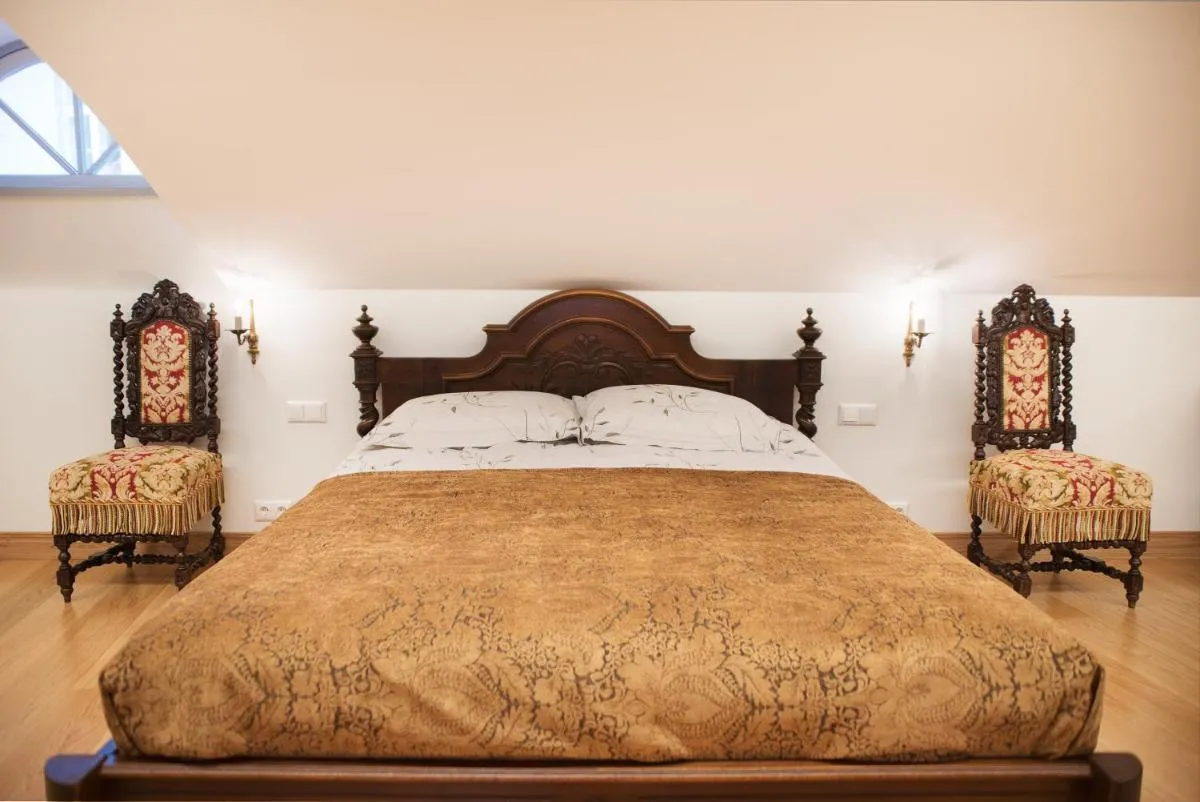 Image 6 of Luxury Medieval 2 Storey apartment with Antique Furniture in Old Town