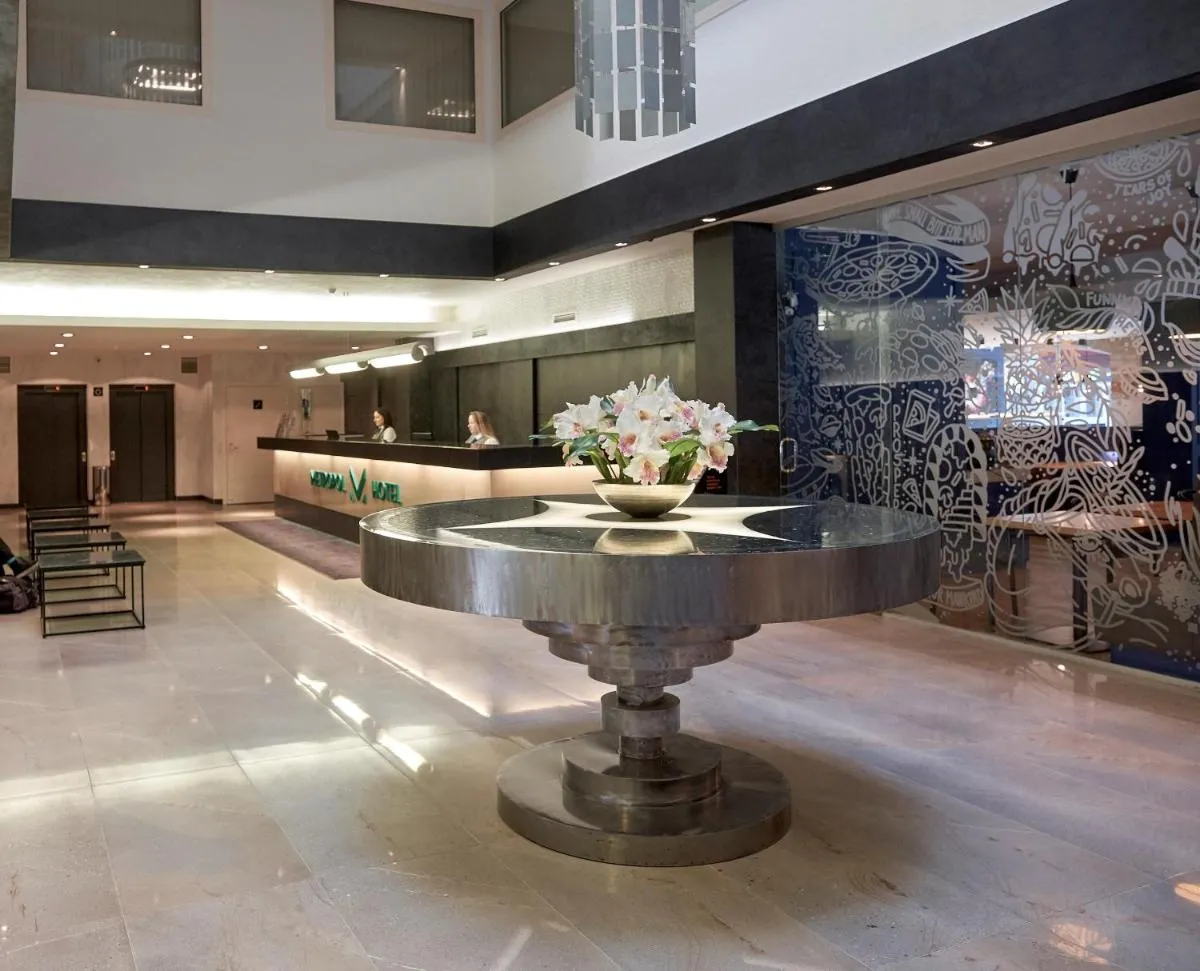 Image 6 of Metropol Hotel