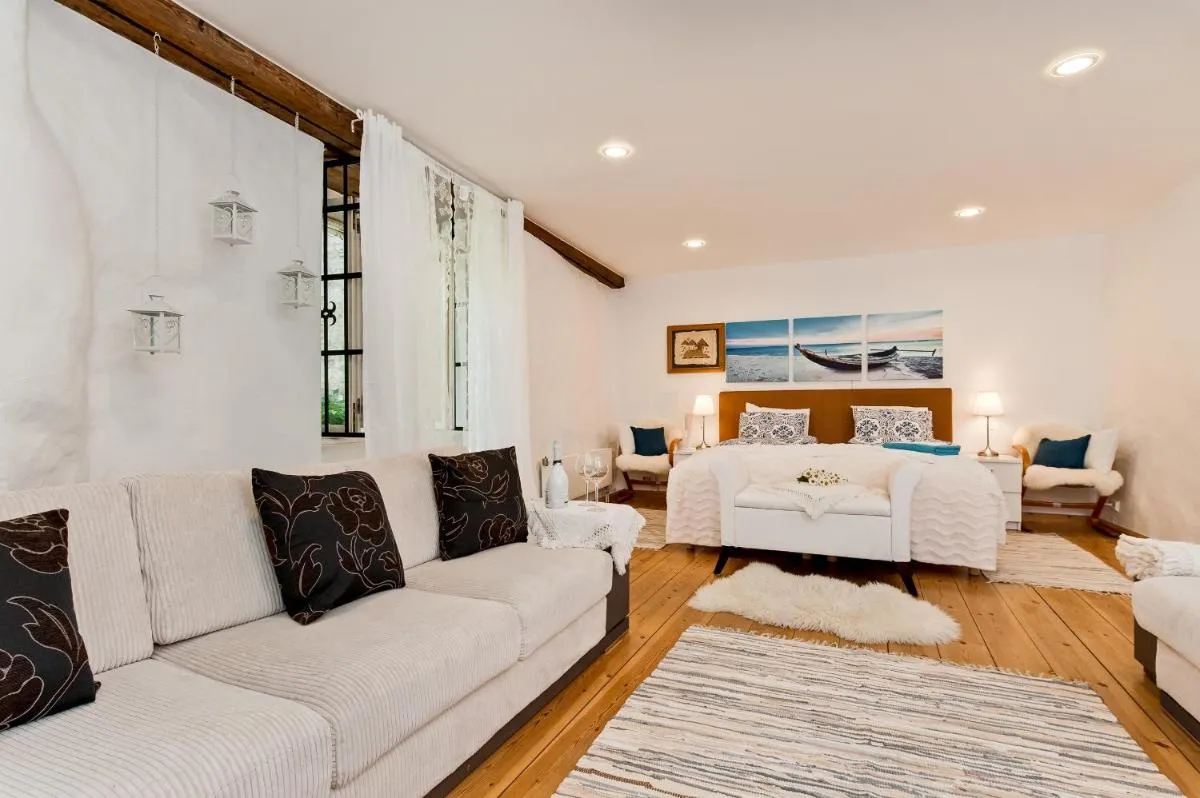 Image 1 of Old Town Central Apartment