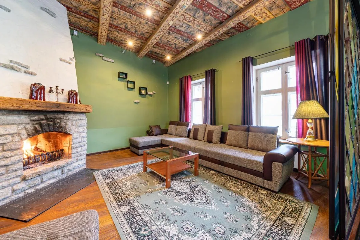 Image 4 of Old Town – Dunkri Apartment