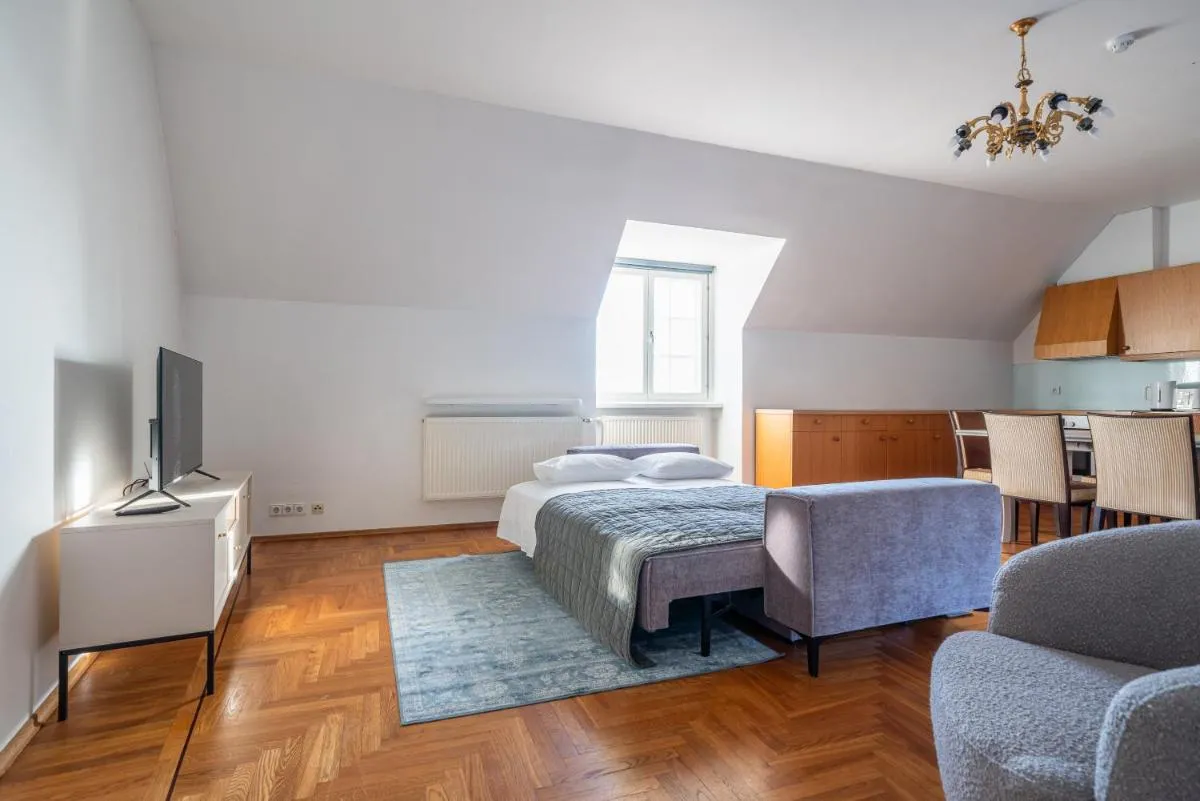 Image 3 of Old Town – Toompea Apartment