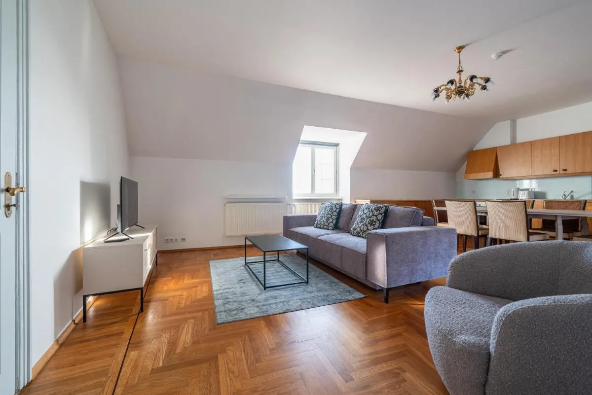 Image 2 of Old Town – Toompea Apartment