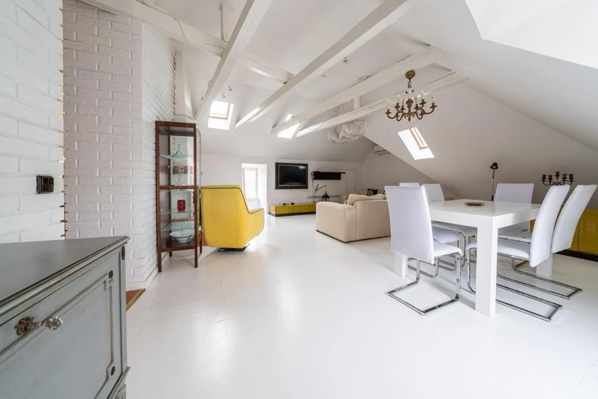 Image 2 of Old Town – Vana Turg Apartment