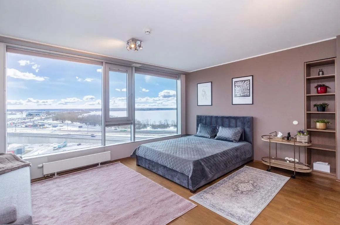 Image of Revalia Fahle Airport Bus-Station Apartments with Best views