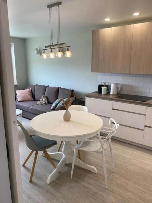 Image 3 of Sunny Home