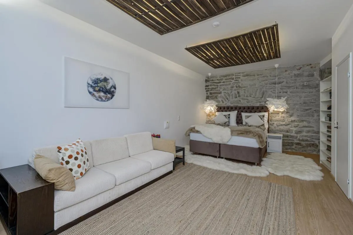 Image 1 of Tallinn Old Town Romantic Apartment