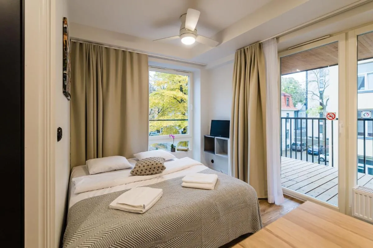 Image 6 of Thomas’ Home – Trendy, Central & Balcony