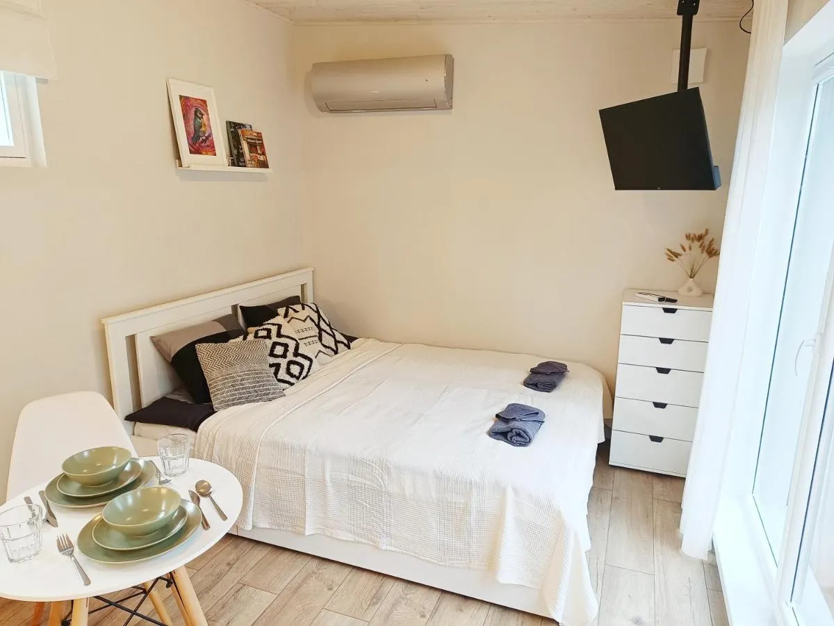 Image 1 of Tihase tiny house with free bike use