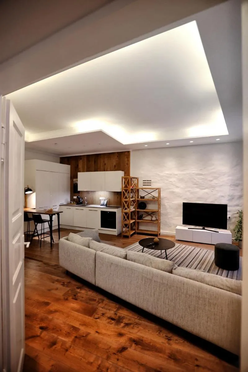 Image 3 of Town Hall Square Apartment