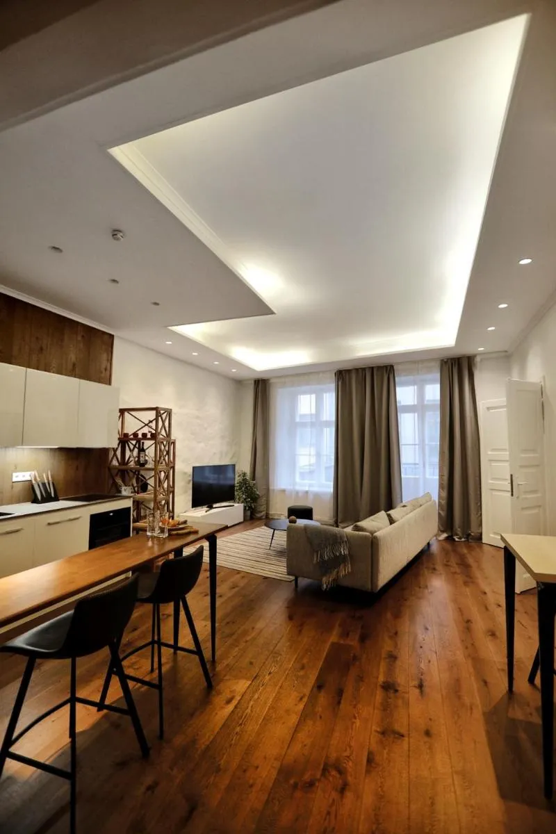 Image 6 of Town Hall Square Apartment