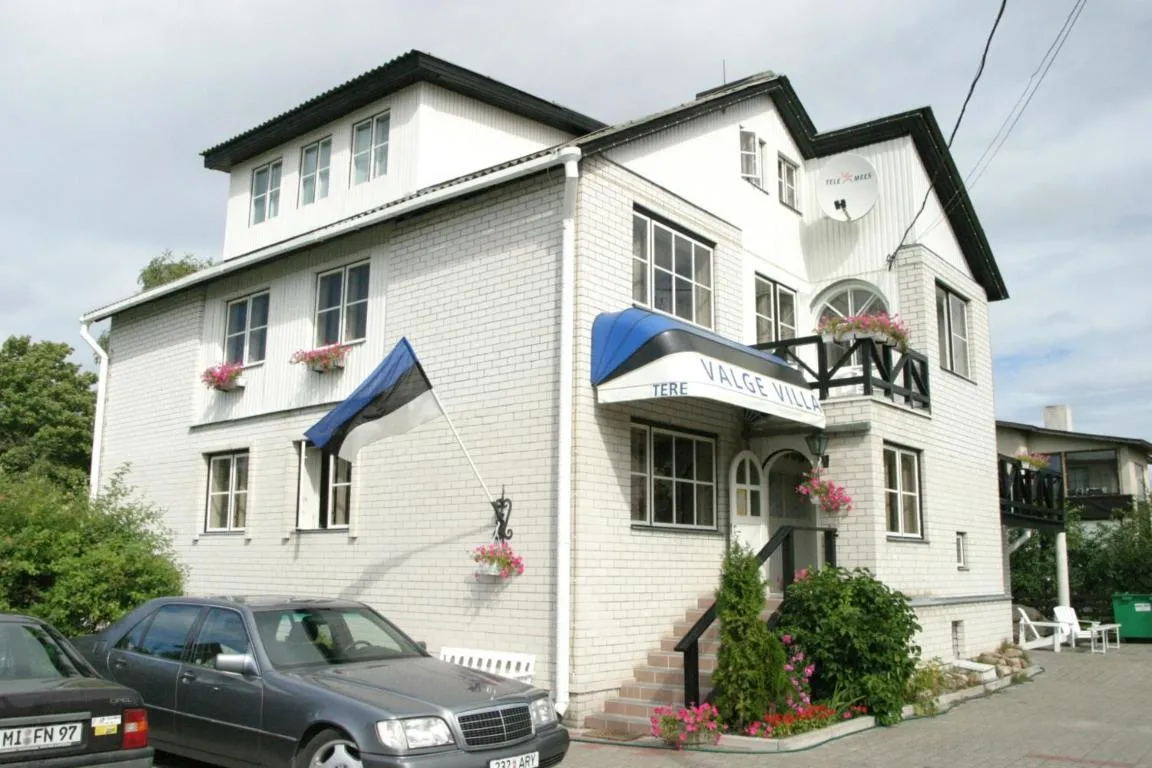 Image of White Villa