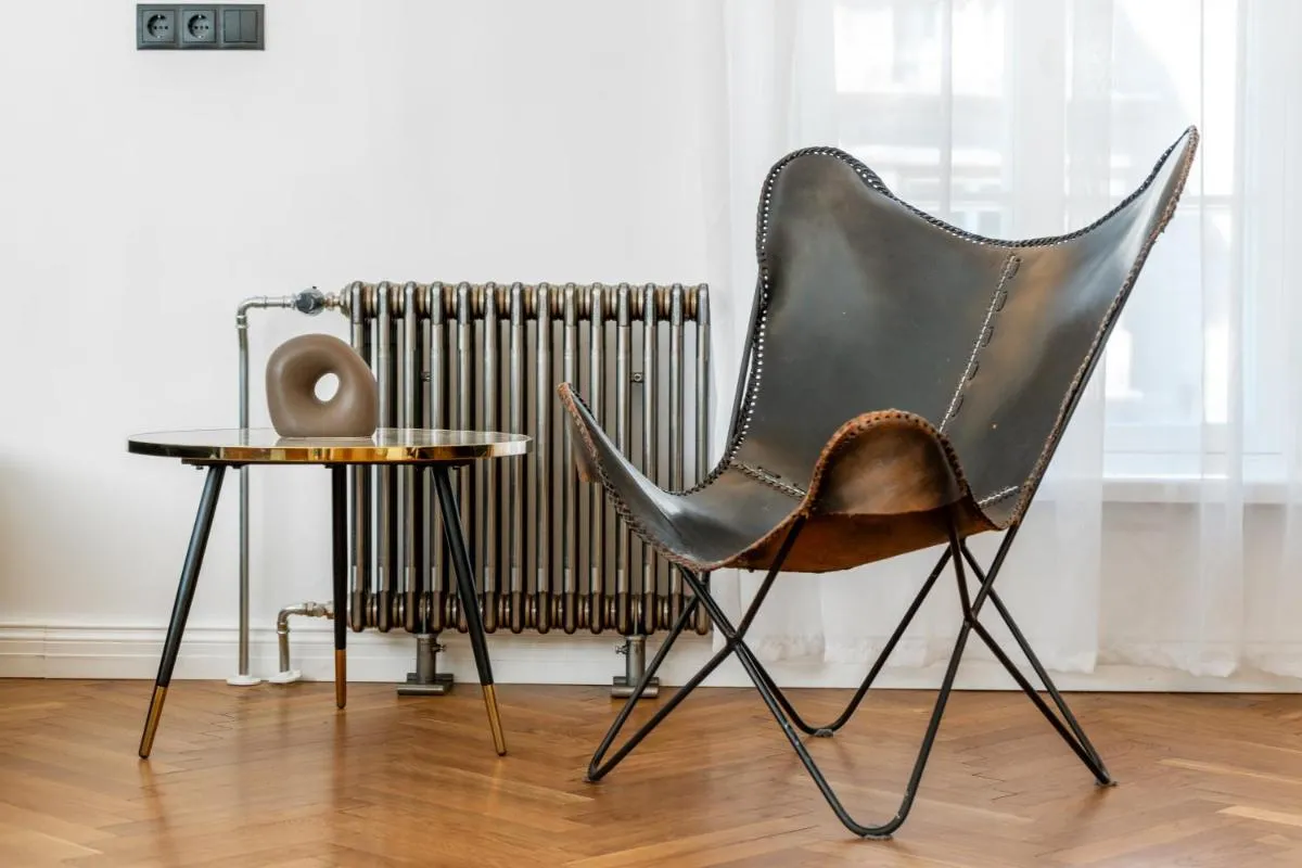 Image 3 of 2BR 95m2 apartment in Old Town with Free Parking and Sauna!