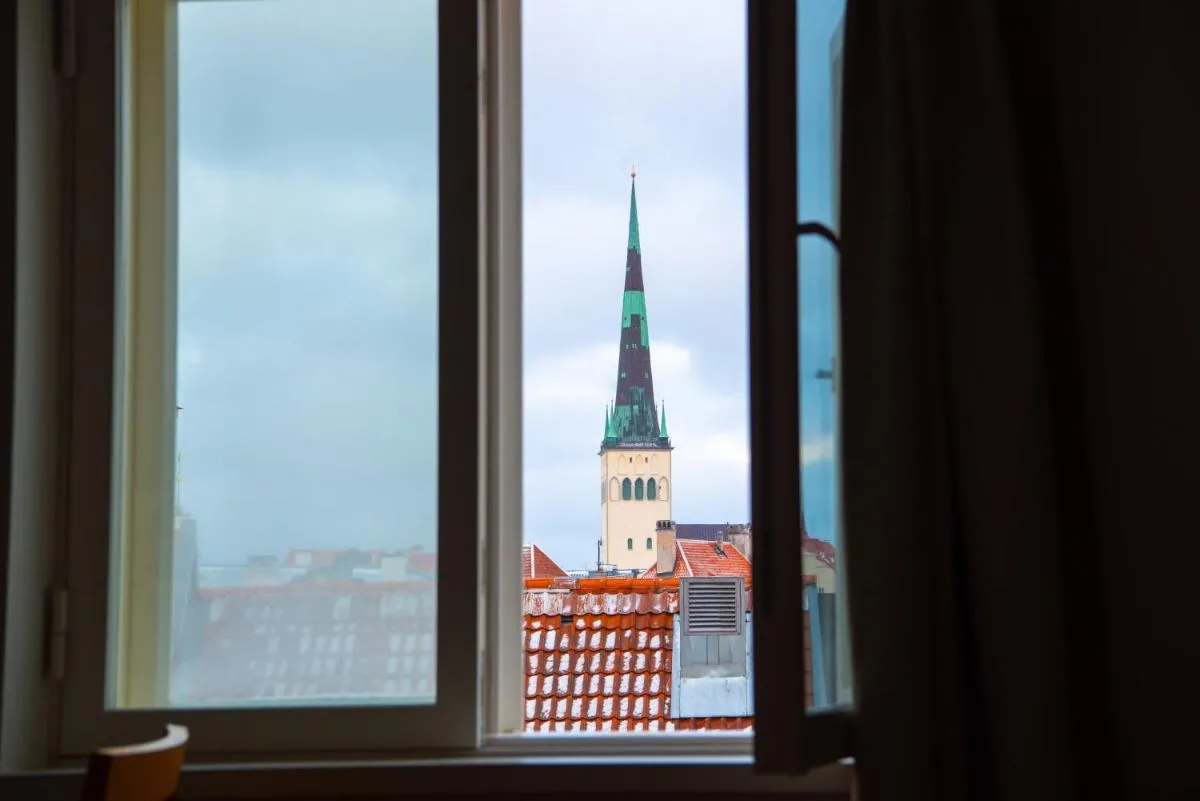 Image 3 of AirHome – Tower Apartment