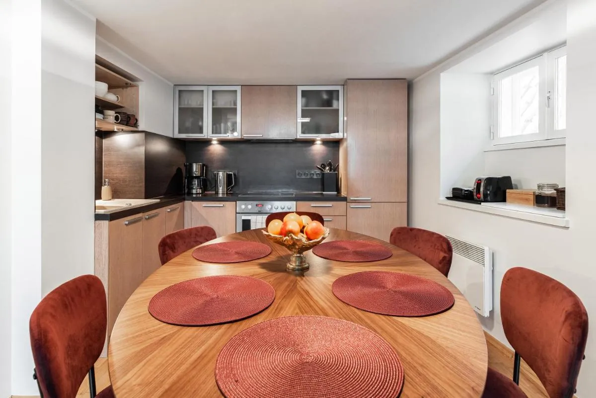 Image 1 of AirHome – Tower Apartment