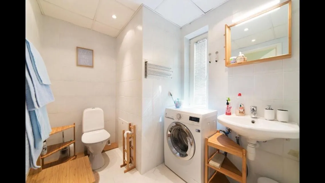 Image 2 of Bright Home