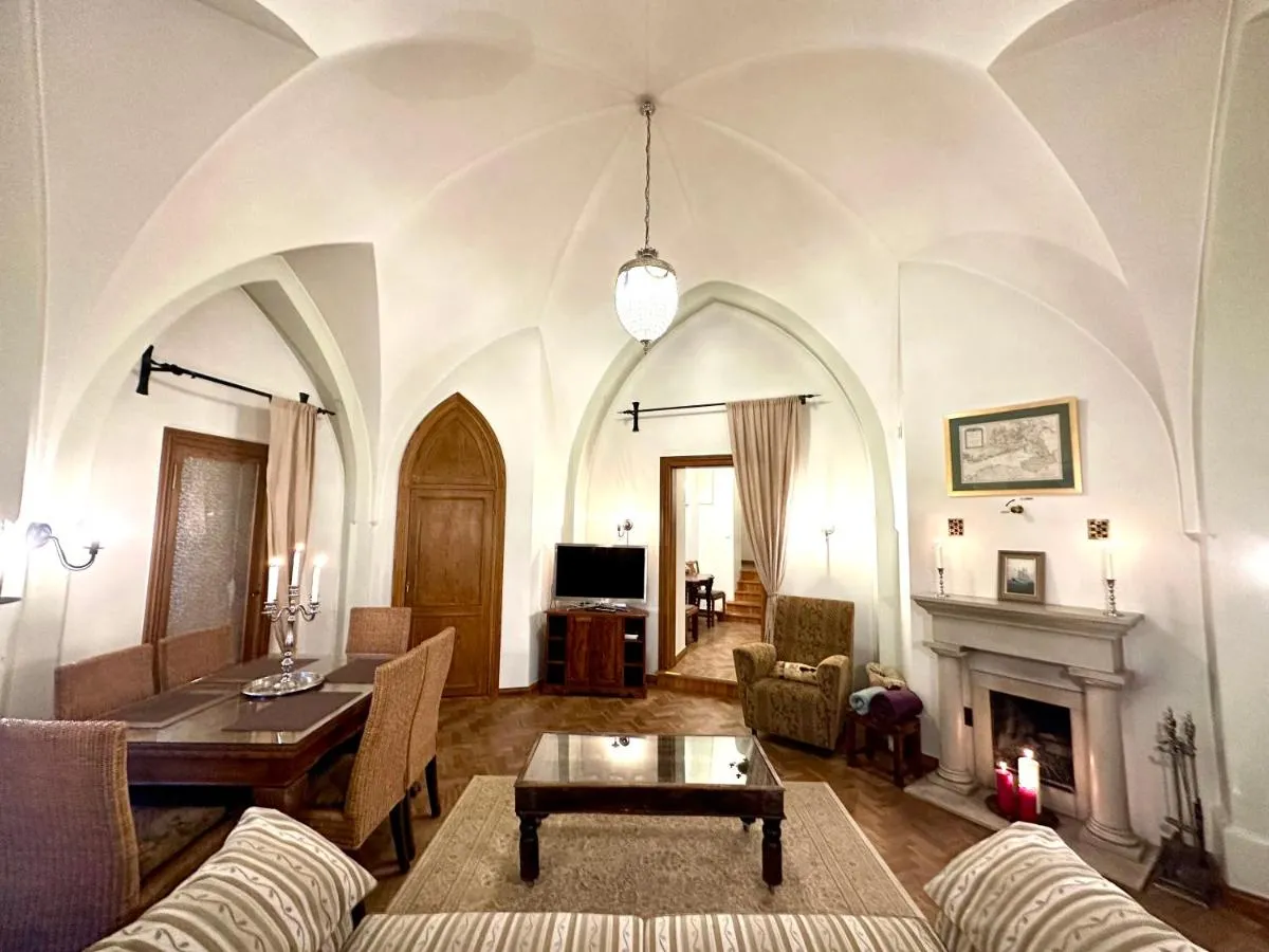 Image 4 of Captain’s Castle Apartment