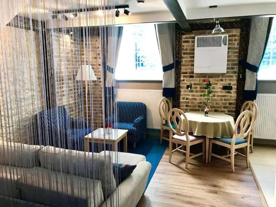 Image 2 of Charming loft near Old Town