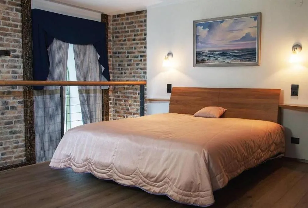 Image 1 of Charming loft near Old Town