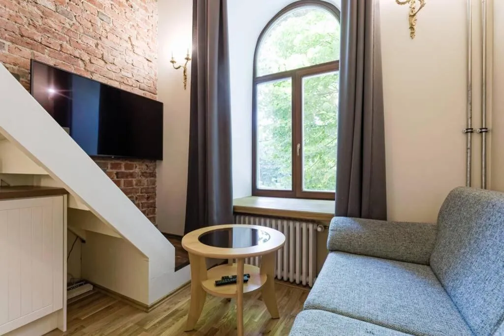 Image 4 of City Center Loft Apartment