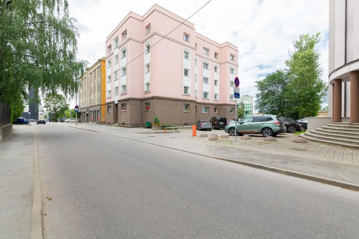 Image 5 of Cozy Stylish Studio Apartment with FREE Parking by Centralapartments