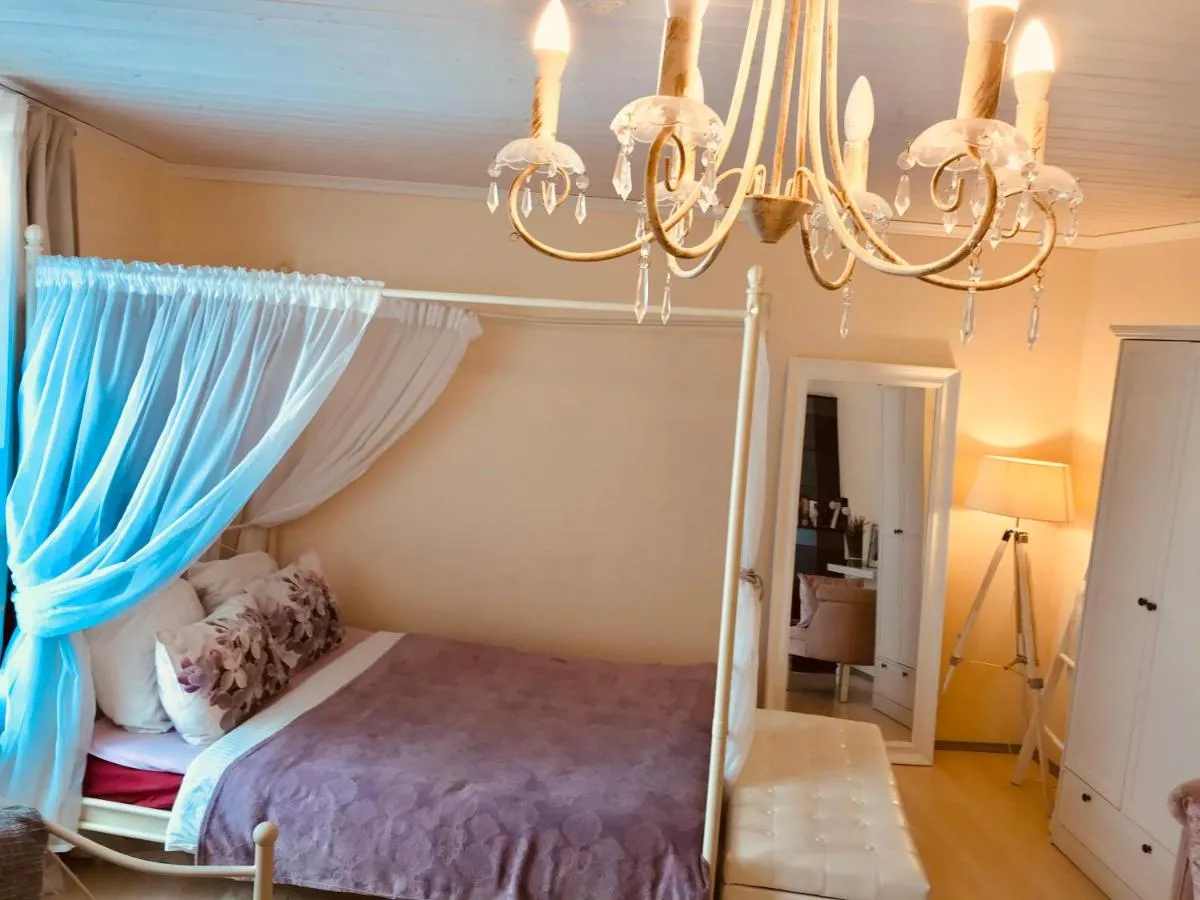 Image 5 of Cozy city studio apartment free parking