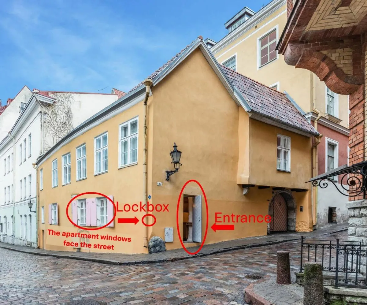 Image 5 of Cozy nest in the old town