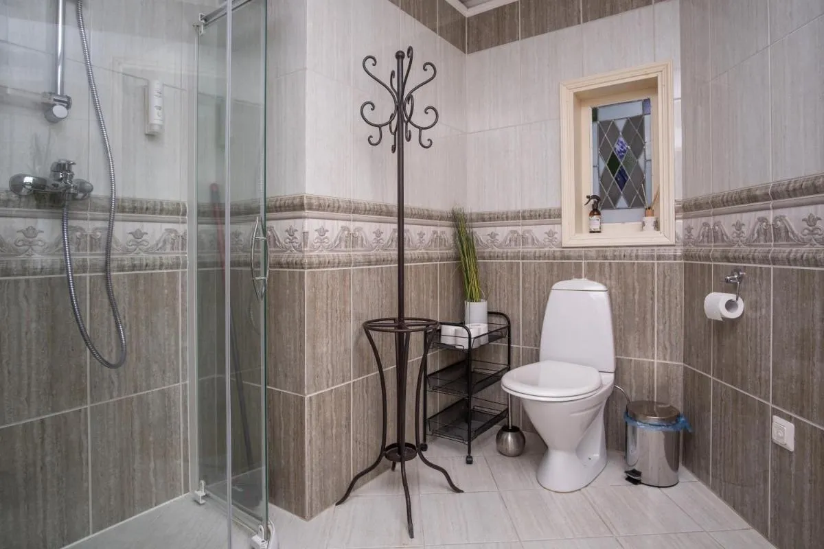 Image 2 of Dream Stay – Historical 3-Bedroom Apartment with Sauna & Fireplace