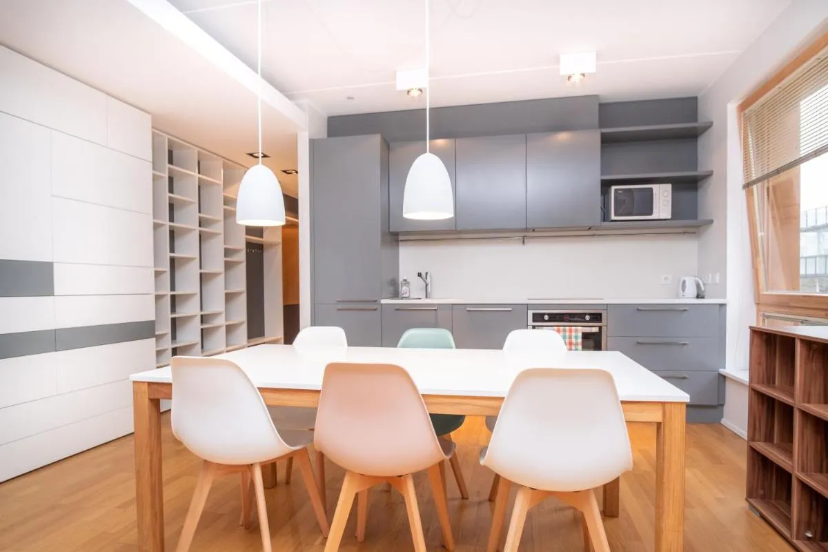 Image 3 of Dream Stay – Stylish Apartment near Old Town with Free Parking